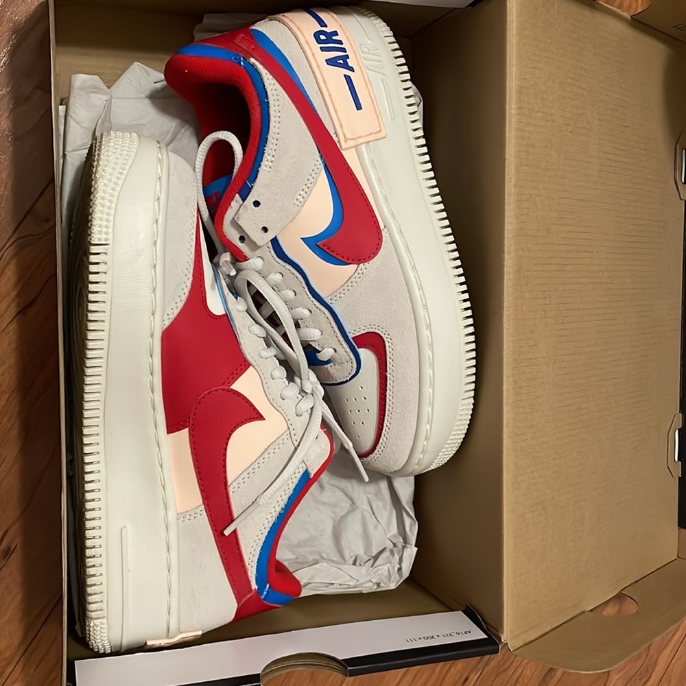 NIKE AIR FORCE SHADOW